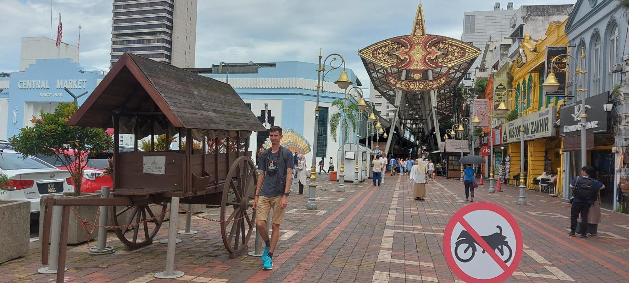 Dorsett Bukit Bintang Pavilion Pangsapuri *